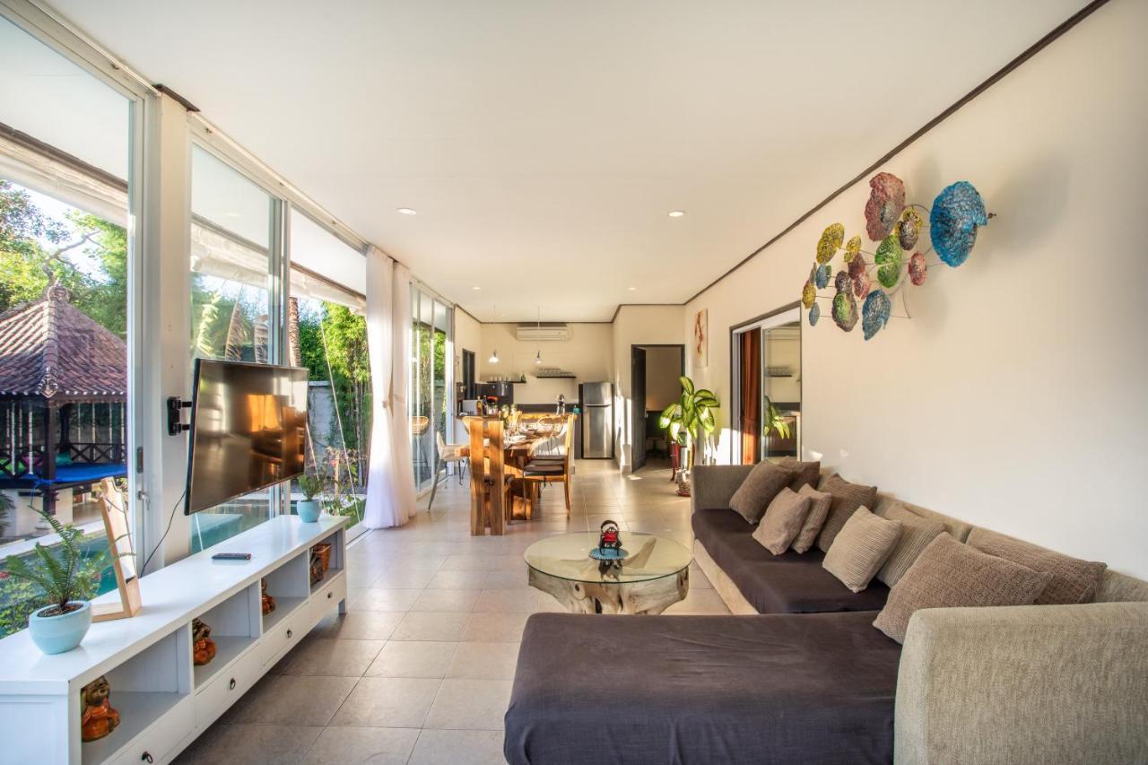 Villa Janitra Seminyak Exterior foto